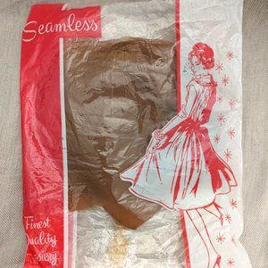 Vintage “Finest Quality Hosiery Seamless” Thigh-High Stockings
